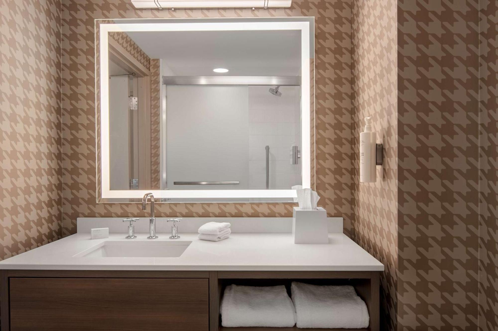 Home2 Suites By Hilton Jacksonville Downtown Екстер'єр фото