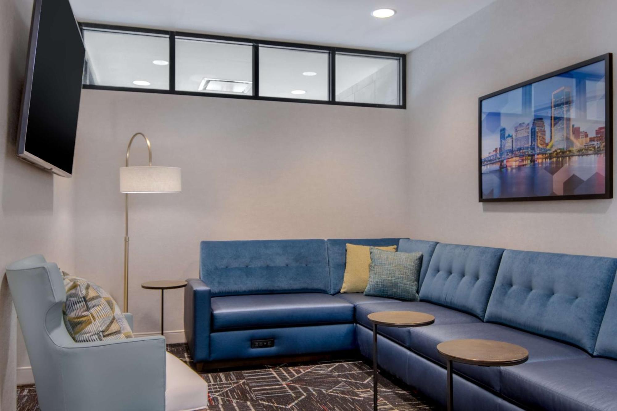 Home2 Suites By Hilton Jacksonville Downtown Екстер'єр фото