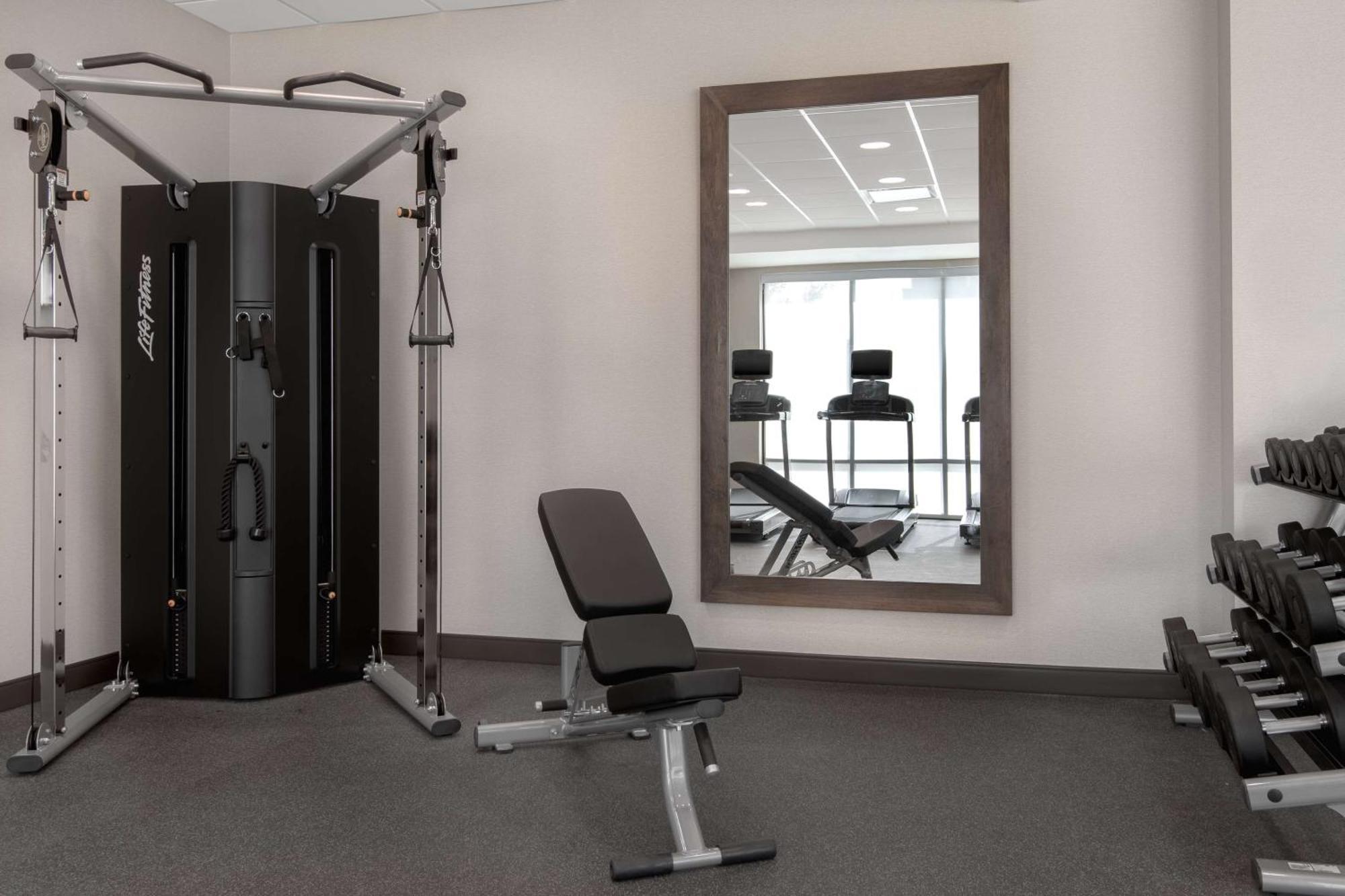 Home2 Suites By Hilton Jacksonville Downtown Екстер'єр фото